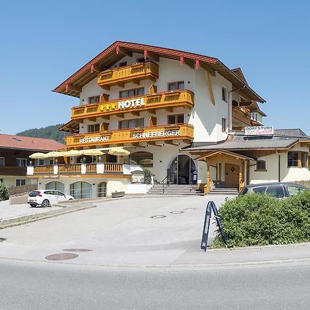 Hotel Schneeberger Niederau Exteriör bild