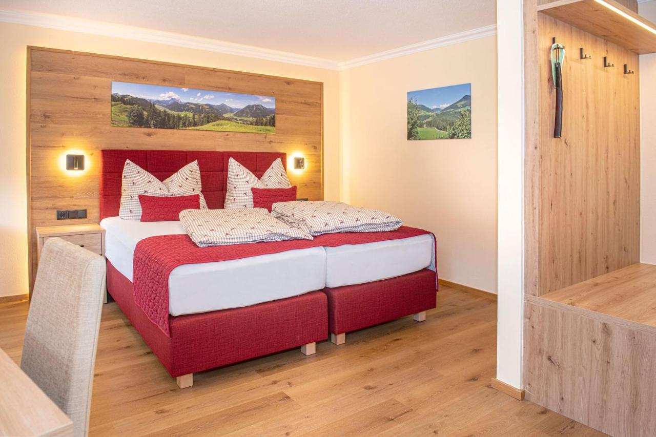 Hotel Schneeberger Niederau Exteriör bild