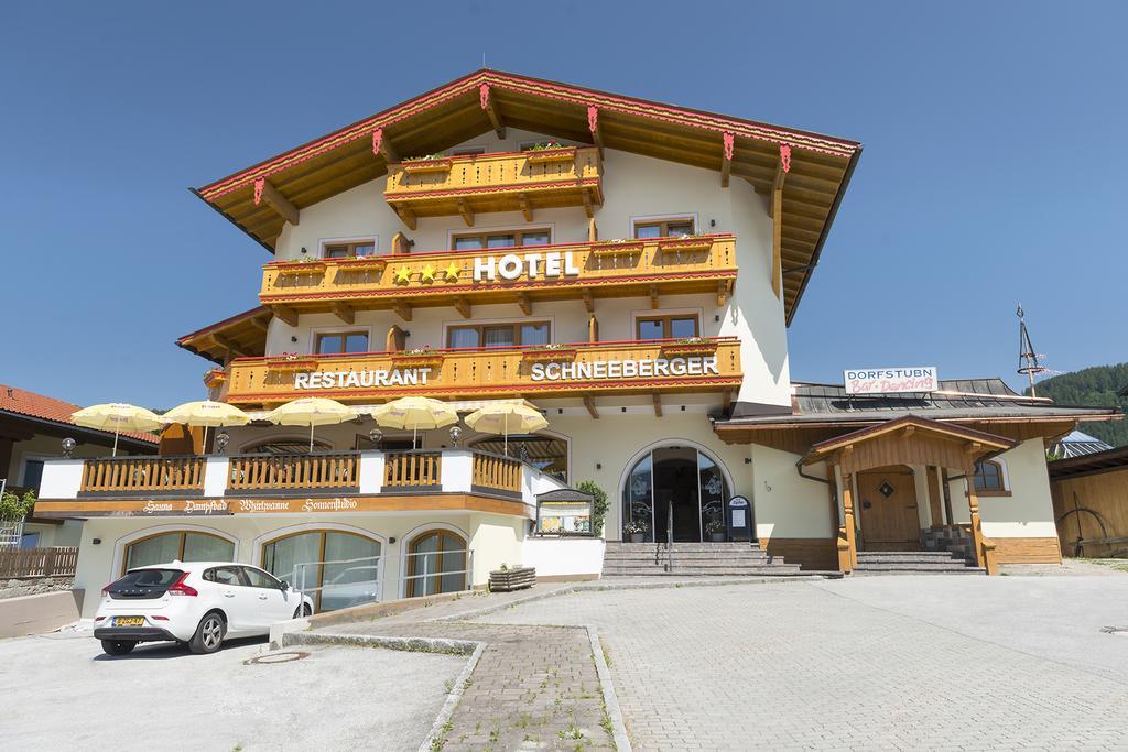 Hotel Schneeberger Niederau Exteriör bild