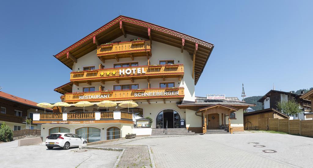Hotel Schneeberger Niederau Exteriör bild